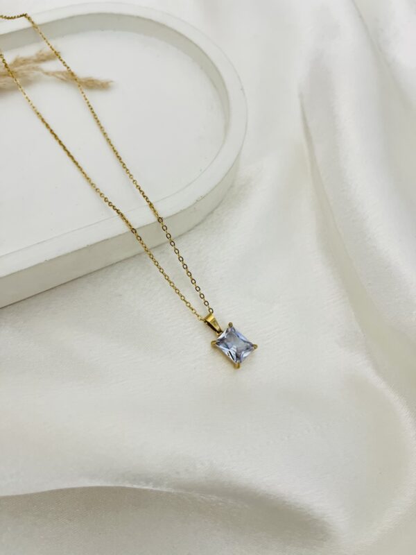 Dainty Luxe