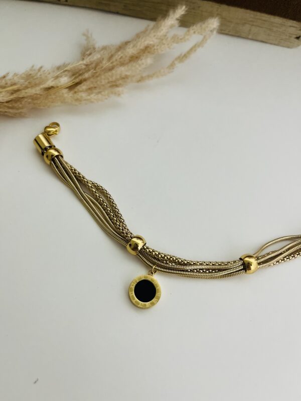 Romana - Black and White Charm - Image 2
