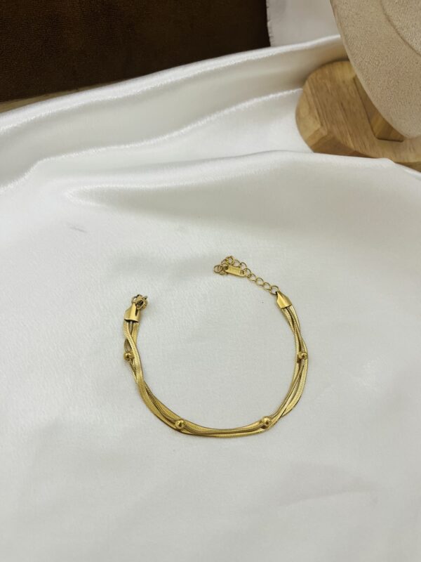 Silken  Coil - Image 3
