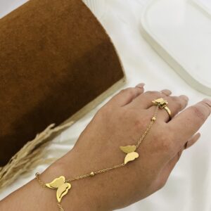 Winglet - Finger Bracelet